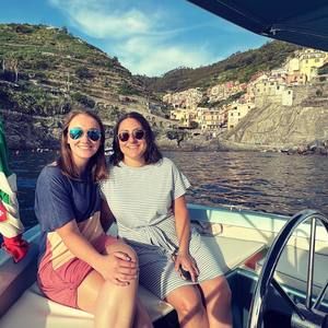 Meet your Posher, Molly